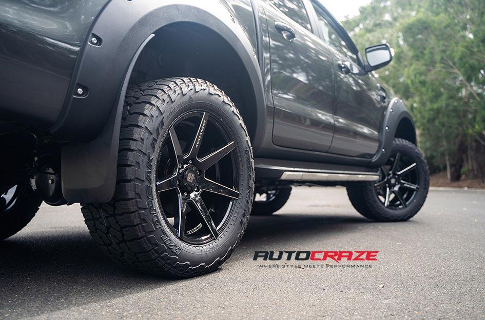 FORD RANGER AVALANCHE GLOSS BLACK MILLED ACCENTS